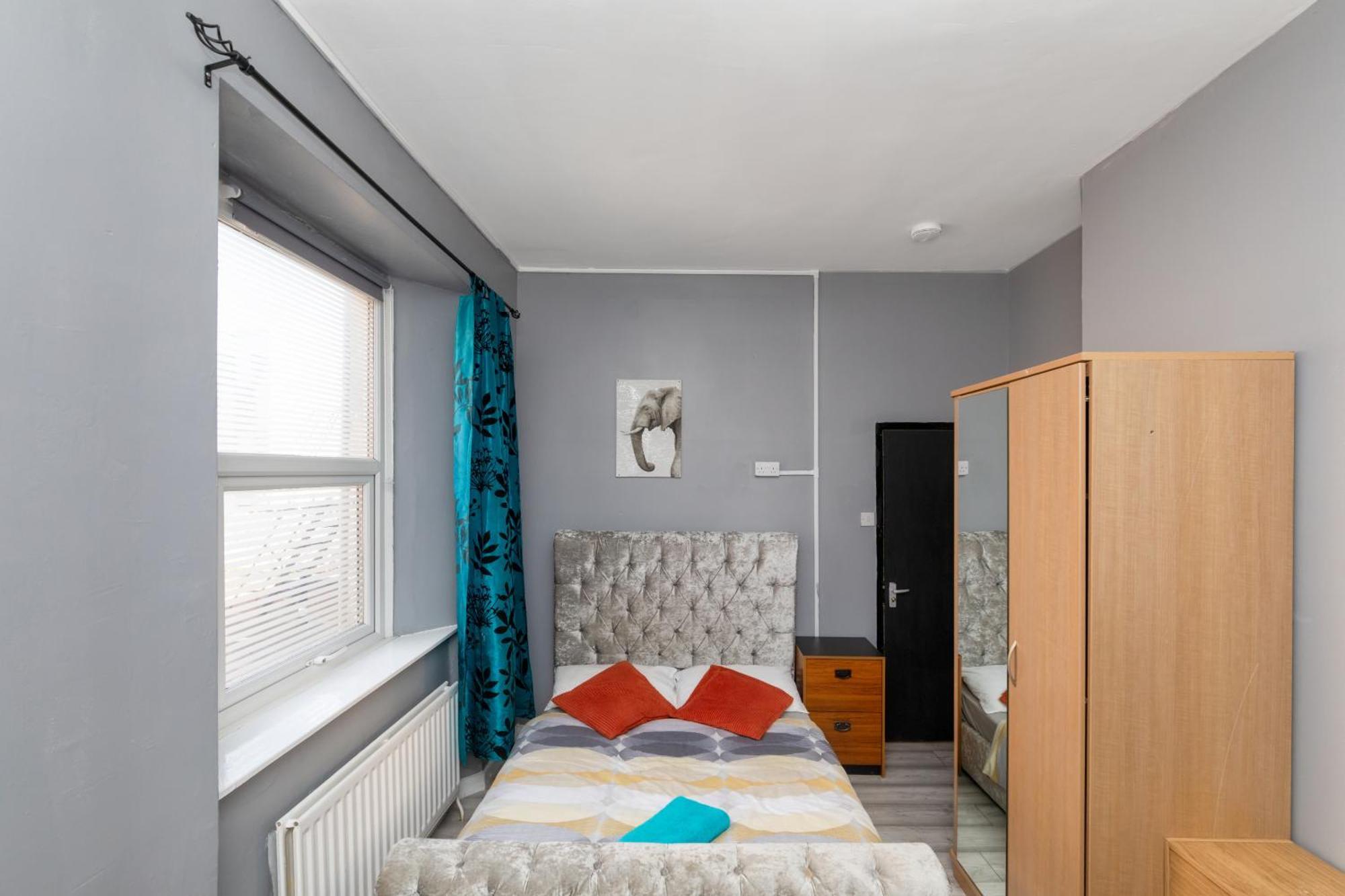 Newcastle City Centre Super Spacious Town House Free Parking And Wi-Fi Exterior foto